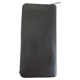 Louis Vuitton-Louis Vuitton Taiga Zippy Wallet Noir M30503-Black