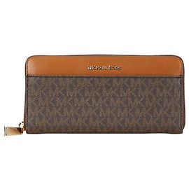 Cartera larga de PVC con firma MK de Michael Kors Castaño