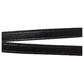 Yves Saint Laurent Portefeuille enveloppe Cassandra Saint Laurent avec chaîne Noir