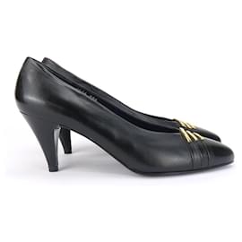 Givenchy-Givenchy Leather Pumps Black-Black