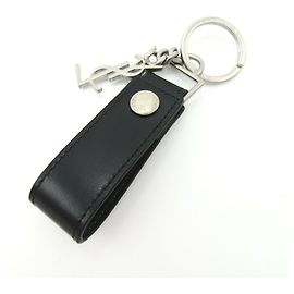 Chaveiro Cassandra em couro preto Yves Saint Laurent Preto