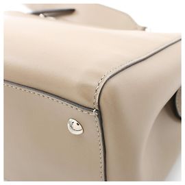 Bolsa de couro Fendi DOT COM Bege