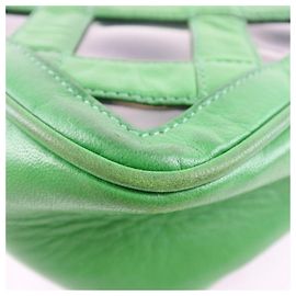 Borsa a spalla in pelle di agnello Chanel con catena Verde