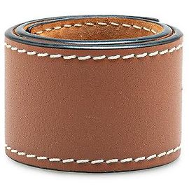 Pulseira de couro com anagrama Loewe Marrom