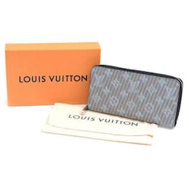 Louis Vuitton-Louis Vuitton Zippy Wallet M68664-Grey