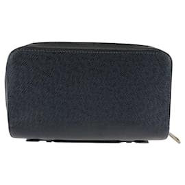 Louis Vuitton-Louis Vuitton Taiga Zippy XL Leather Wallet-Blue