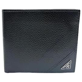 Prada-Prada Saffiano Leather Bifold Wallet-Black
