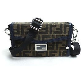 Pochette per telefono Fendi Baguette Soft Trunk Borsa a spalla Blu