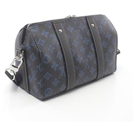 Louis Vuitton-Louis Vuitton City Keepall Monogram Shoulder Bag M46339-Black