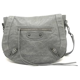 Balenciaga-Balenciaga Leather Classic Neo Folk Shoulder Bag-Black