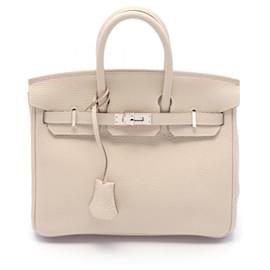 Hermès-Sac à main Hermès Birkin 25 en cuir Clémence ivoire-Blanc