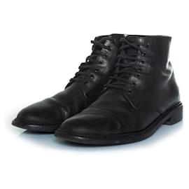 Saint Laurent-Lace up ankle boots in black leather-Black