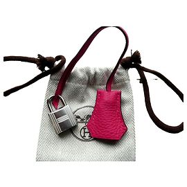 bell, pull tab and lock hermès new for hermès bag dustbag Pink