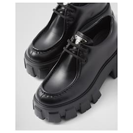 Prada-Brushed leather Monolith loafers-Black