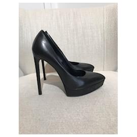 Saint Laurent-SAINT LAURENT Heels T.EU 37 Leather-Black