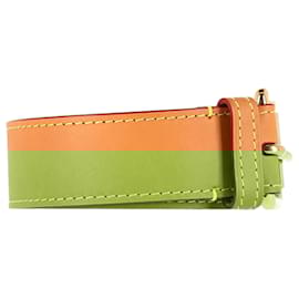 Louis Vuitton-Louis Vuitton Buckle Belt in Beige Leather-Beige