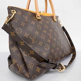 Louis Vuitton-Louis Vuitton Monogram Pallas Handbag-Golden