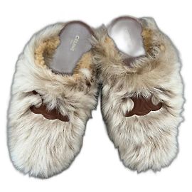 Céline Clogs Beige Faux Fur Beige