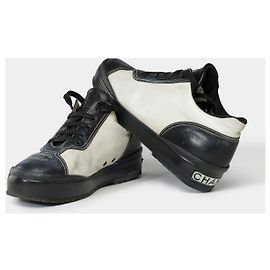CHANEL Weißes Leder Schuh - 102213 Weiß