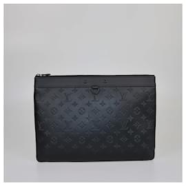 Louis Vuitton-LOUIS VUITTON Bags T.  Leather-Black