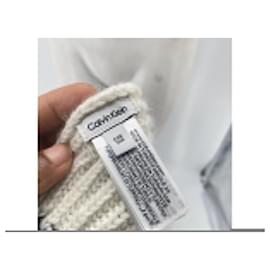 Calvin Klein-Calvin Klein scarves T.  Wool-Black