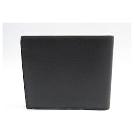 Gucci-NOVO CARTEIRA GUCCI 428726 GG MARMONT EM COURO PRETO COM FLAP-Preto