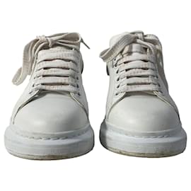 Alexander Mcqueen-Alexander McQueen Oversized Sneakers in White Leather and Suede	-White,Cream