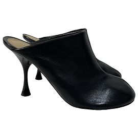 Mules Dot Sock Bottega Veneta en cuero de cordero negro Negro