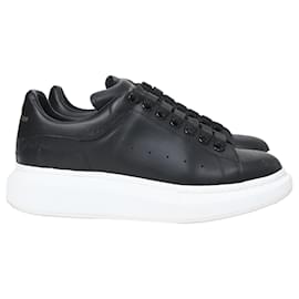 Alexander Mcqueen-Alexander McQueen Oversized Sneakers in Black Leather -Black