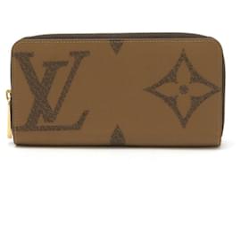 Louis Vuitton-Louis Vuitton Monogram Giant Reverse Zippy Wallet M69353-Brown