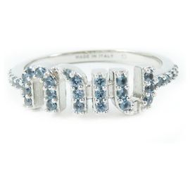 Miu Miu Metallring mit MIUMIU-Strasslogo in hellblau Blau