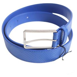 Cinto de couro Bottega Veneta com fivela prateada Azul