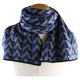 Louis Vuitton-Cachecol de lã Louis Vuitton M70301-Cinza