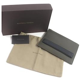 Bottega Veneta-Bottega Veneta Leather Intrecciato Clutch Bag-Brown