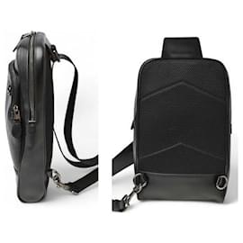 Coach-Coach Graham Leather Crossbody Bag-Black