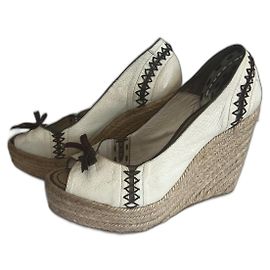 Sandales compensées Louis Vuitton Starboard cuir beige 37 Beige