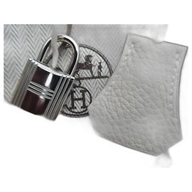 bell, pull tab and new hermès lock for kelly birkin 18cms dustbag box White
