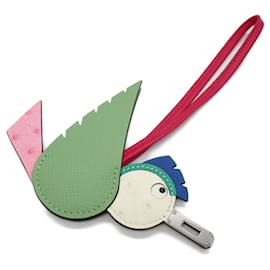 Hermès Charm Uccello Struzzo in Pelle Hermes Verde