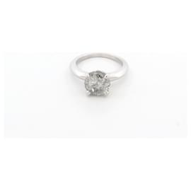 Autre Marque-NEW RING SET WITH A 2CT SOLITAIRE DIAMOND 18K WHITE GOLD 5GR DIAMOND GOLD RING-Silvery