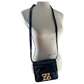 Fendi Caligraphy Tasche schwarzes Lackleder Schwarz