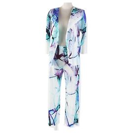 Issey Miyake Watercolor Pattern Set Women White