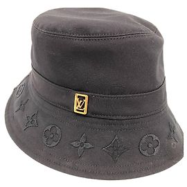 Sombrero bucket LV Filigram M7286S de Louis Vuitton Negro