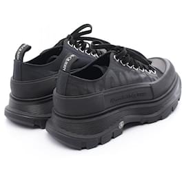 Alexander Mcqueen-Alexander McQueen Tread Slick Sneakers Black-Black