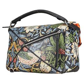 Loewe William Morris Leather Handbag 2WAY Black