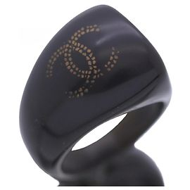 Anillo Chanel Negro