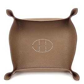 Hermès-Plateau à bijoux Hermes Taurillon Clemence-Gris,Taupe