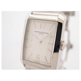 Baume & Mercier-NINE BAUME & MERCIER HAMPTON 65885 42 MM STAINLESS STEEL QUARTZ MEN WATCH-Silvery