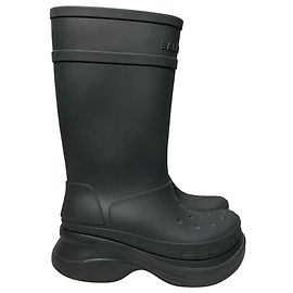 Stivali Balenciaga Crocs™ in gomma nera Nero