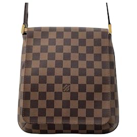 Louis Vuitton-Louis Vuitton Musette Salsa-Red