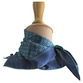 Christian Dior-Pochete/bandana de seda.-Multicor